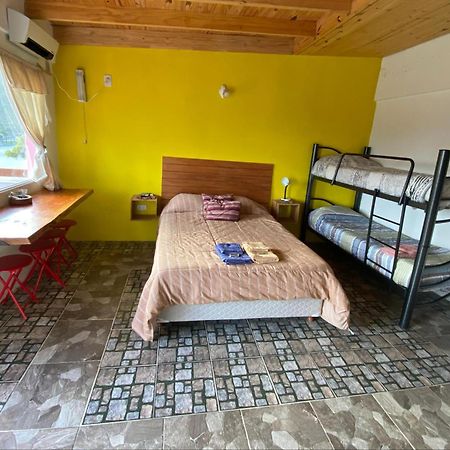 Hospedaje Vista Al Mar Puerto Piramides Ngoại thất bức ảnh